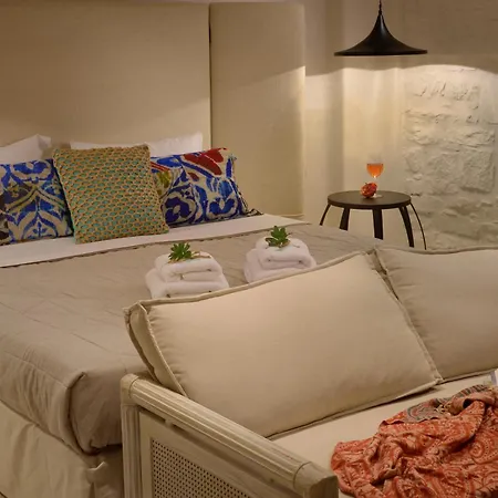 Divine - 10 Bedrooms In Ornos, Tennis Court