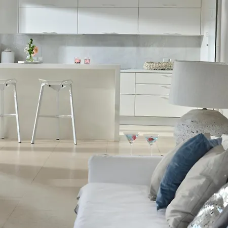 Divine - 10 Bedrooms In Ornos, Tennis Court Villa