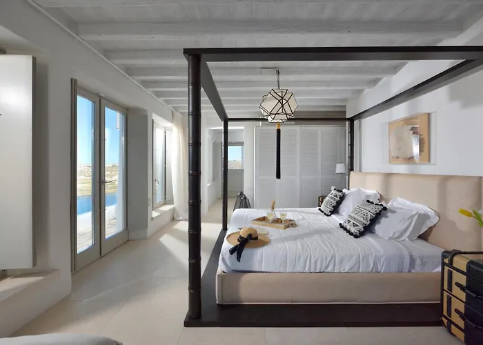 빌라 Divine - 10 Bedrooms In Ornos, Tennis Court 오르노스