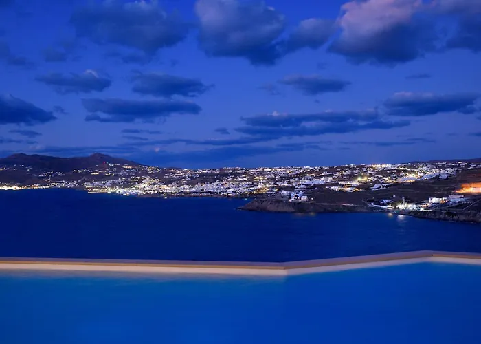 빌라 Divine - 10 Bedrooms In Ornos, Tennis Court 오르노스