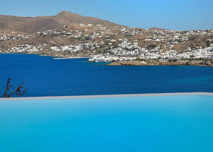 Divine - 10 Bedrooms In Ornos, Tennis Court 빌라