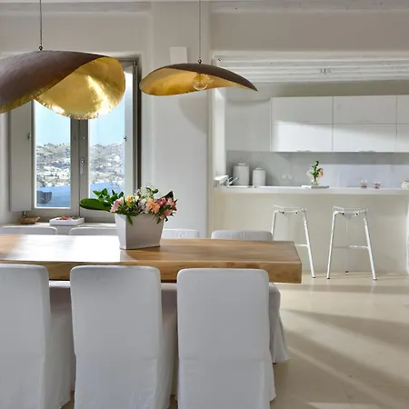 Divine - 10 Bedrooms In Ornos, Tennis Court