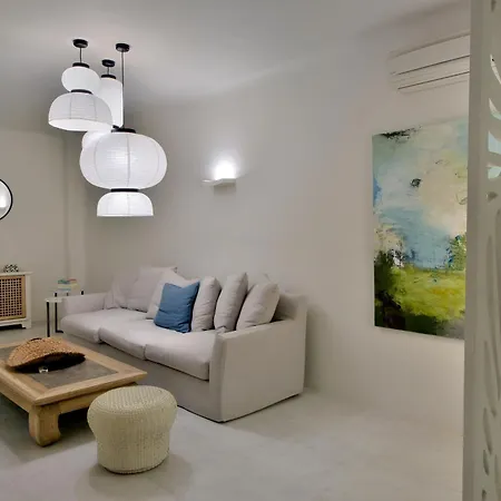 Divine - 10 Bedrooms In Ornos, Tennis Court